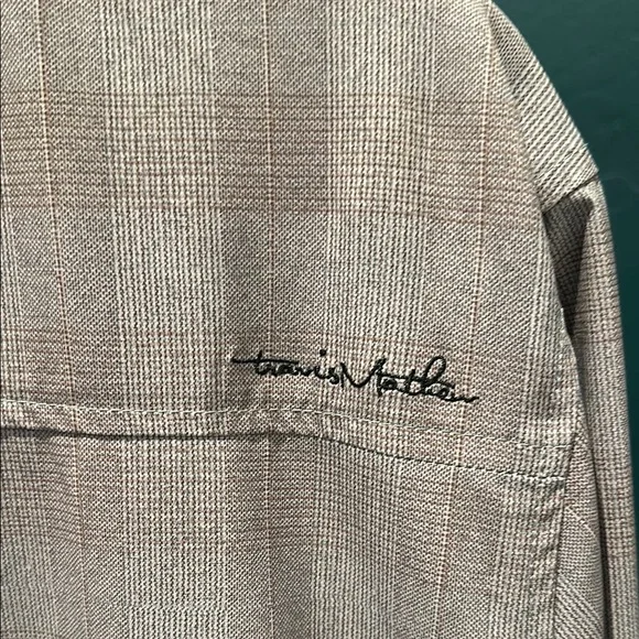 Travis Mathew Light Beige Zip-Up Jacket with Subtle Stripe - Picture 6 of 6